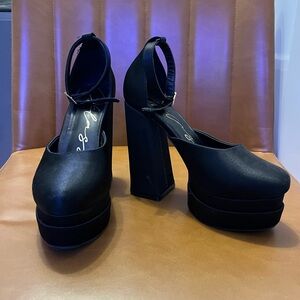 Elegant Black Platform Heels